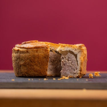 Maloneys Chicken & Ham Pie 4lb